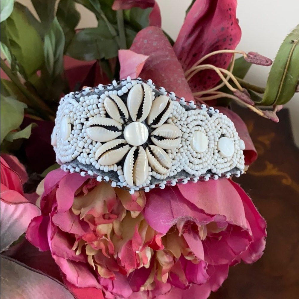 Seashell and Sea Bead Bracelet
